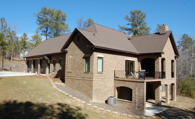 Concrete construction for elevated slab constructed by Garry bakers Company.Garry bakers atlanta ga, concrete contractor, poured wall contractor, foundation contractor, concrete foundations.