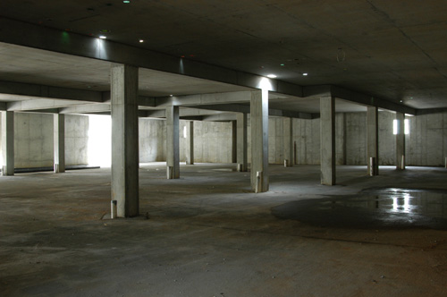 Concrete construction for elevated slab constructed by Garry bakers Company.Garry bakers atlanta ga, concrete contractor, poured wall contractor, foundation contractor, concrete foundations.